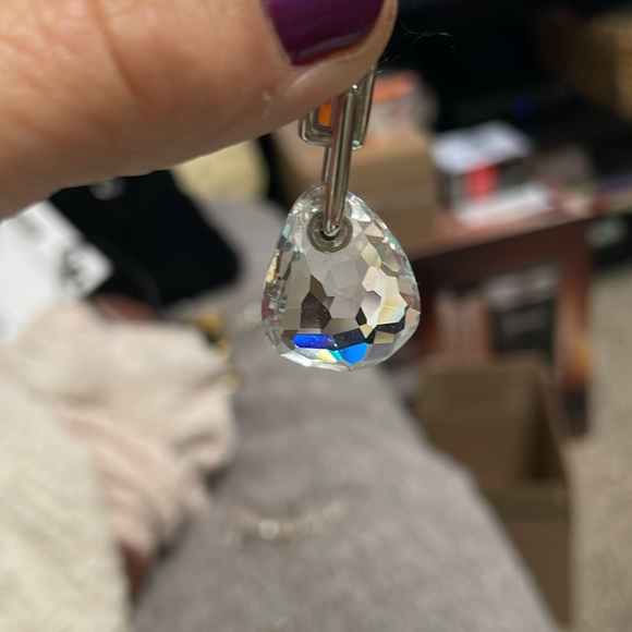 Swavorski crystal drop earrings - Picture 2 of 8